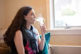 Do people with cystic fibrosis need medical oxygen?